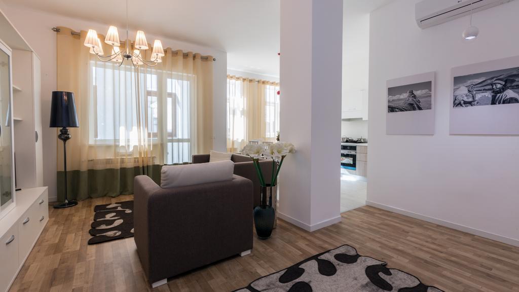 The Arc Residence Αστάνα Εξωτερικό φωτογραφία